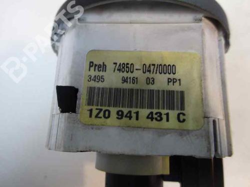 Used Headlight switch SKODA OCTAVIA II (1Z3) 1.9 TDI (105 hp) 4962543
