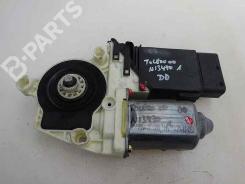Used Right front window motor SEAT TOLEDO II (1M2) [1998-2006]  4973149