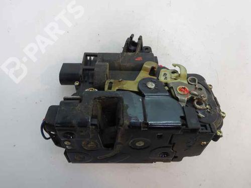Used Front right lock SKODA OCTAVIA I (1U2) 1.9 TDI (100 hp) 4973135