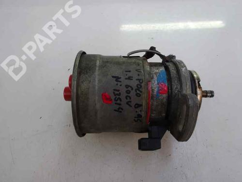 Used Ignition distributor VW POLO III (6N1) 60 1.4 (60 hp) 8729297