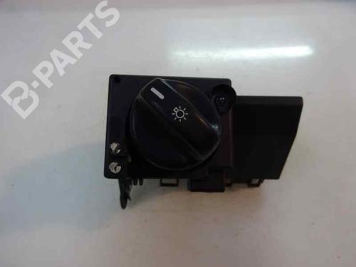 Used Headlight switch MERCEDES-BENZ E-CLASS (W210) E 270 CDI (210.016) (170 hp) 5102971