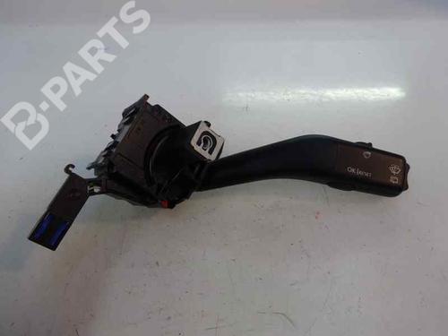 Used Steering column stalk SEAT ALTEA (5P1) 1.9 TDI (105 hp) 5124647