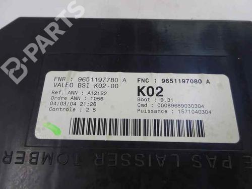 Fuse box PEUGEOT 307 (3A/C) 2.0 HDi 90 | BP5219488E1 