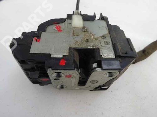 Used Front right lock NISSAN MICRA III (K12) 1.2 16V (80 hp) 5600344