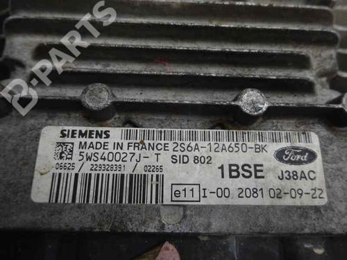 Engine control unit (ECU) FORD FIESTA V (JH_, JD_) 1.4 TDCi | BP5681733M57 