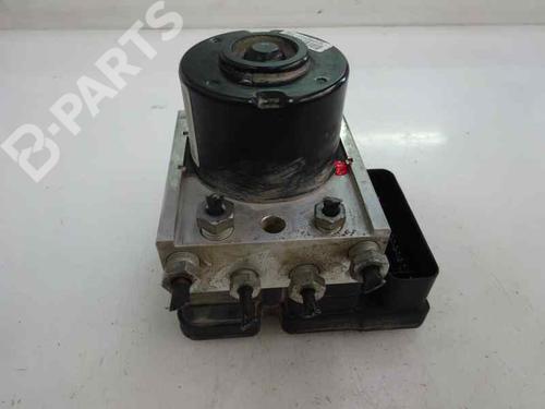 Used ABS pump FORD TRANSIT CONNECT (P65_, P70_, P80_) 1.8 TDCi (90 hp) 5823949