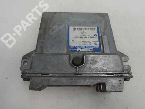 Used Engine control unit (ECU) RENAULT TRAFIC Van (T_, P_, V_) [1989-2002]  5950474
