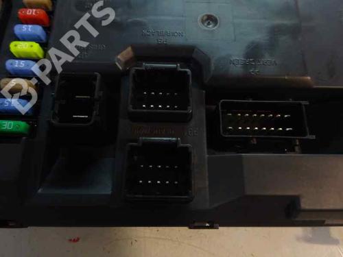 Fuse box CITROËN C3 Picasso (SH_) 1.6 HDi | BP6442954E1 