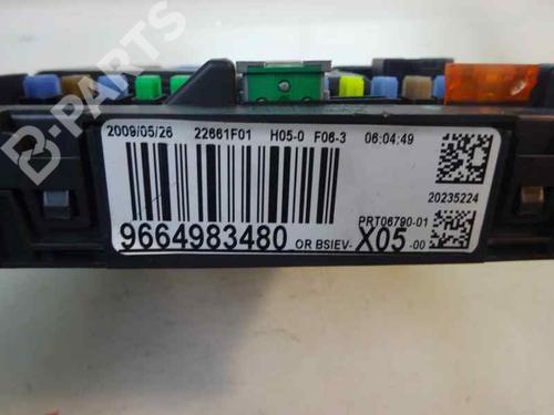 Fuse box CITROËN C3 Picasso (SH_) 1.6 HDi | BP6442954E1 