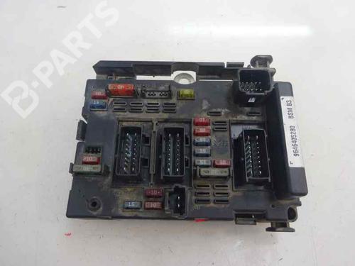 Fuse box CITROËN XSARA (N1) 2.0 HDi 90 | BP6442920E1 