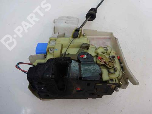 Used Front right lock VW POLO (9N_, 9A_) 1.4 TDI (80 hp) 6576289