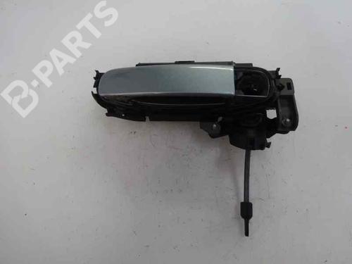 Used Front left exterior door handle AUDI A4 B7 (8EC) 2.0 TDI (170 hp) 6576343