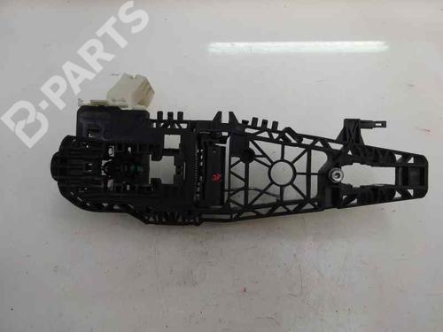 front-left-exterior-door-handle-fiat-500x-334_-16-2014-6802146 main image