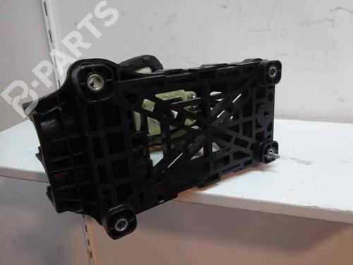 Gear lever FIAT 500X (334_) 1.6 (334AXE1A) | BP7438943M90 