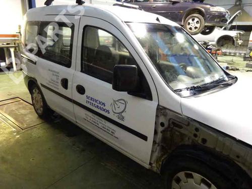 Left taillight OPEL COMBO Tour 1.3 CDTI 16V | BP6977370C34 