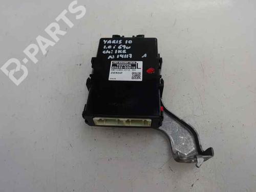 Used Electronic module TOYOTA YARIS (_P9_) [2005-2014]  7073521