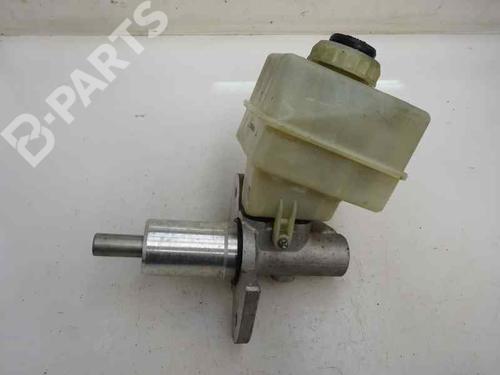 Used Brake master cylinder BMW X3 (E83) 2.0 d (150 hp) 7108206