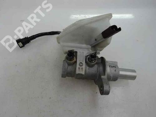 Used Brake master cylinder PEUGEOT 308 CC (4B_) 1.6 HDi (114 hp) 7118176