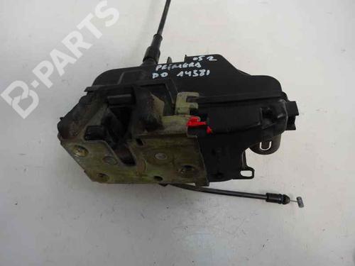 Used Front right lock NISSAN PRIMERA Hatchback (P12) [2002-2025]  7220444