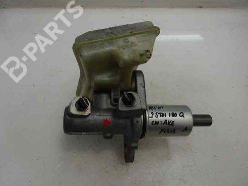 Used Brake master cylinder AUDI A4 B6 (8E2) [2000-2005]  7244782