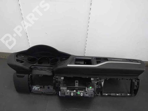 Dashboard CITROËN C5 III (RD_) 2.0 HDi 140 (140 hp) 2011 |