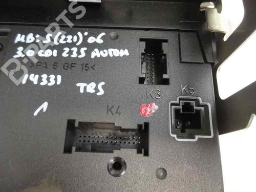 Fuse box MERCEDES-BENZ S-CLASS (W221, V221) S 320 CDI (221.022, 221.122) | BP7497885E1 