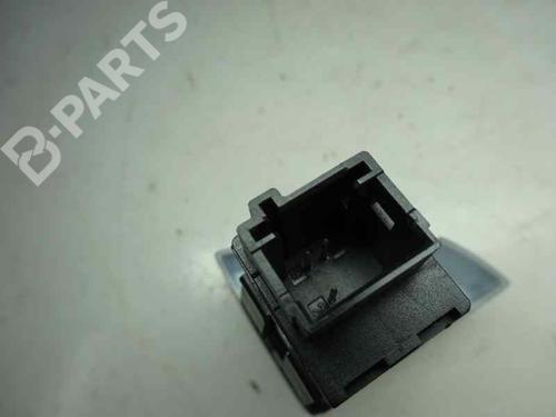 Bouton de warning CITROËN C5 II (RC_) 2.0 HDi (RCRHRH) (136 hp) 7518386