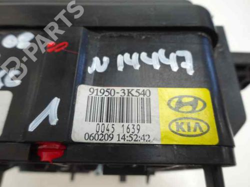 Fuse box HYUNDAI SONATA V (NF) 2.4 | BP7530975E1 