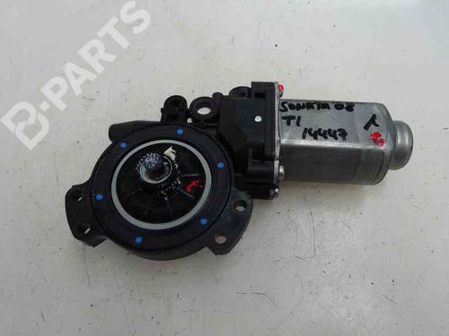 Used Left rear window motor HYUNDAI SONATA V (NF) 2.4 (162 hp) 7530997