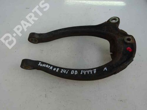 Used Right front shock absorber HYUNDAI SONATA V (NF) 2.4 (162 hp) 7530964