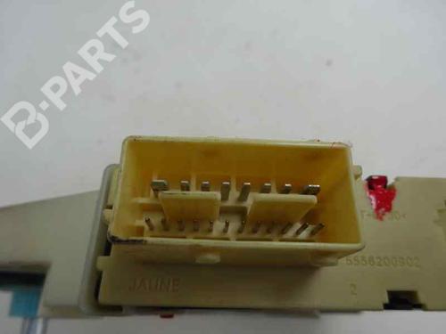 Right front window motor PEUGEOT 307 SW (3H) 1.6 HDI 110 | BP7705568E20 