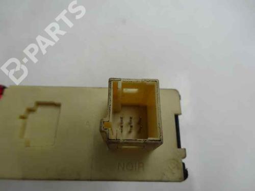 Right front window motor PEUGEOT 307 SW (3H) 1.6 HDI 110 | BP7705568E20 