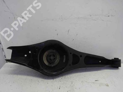 Højre bagtil bærearm VW PASSAT B6 Variant (3C5) 2.0 TDI 16V (140 hp) 7778049
