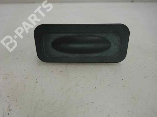 tailgate-handle-renault-clio-iv-bh_-15-dci-75-2012-2013-2014-2015-2016-2017-2018-2019-2020-2021-7829718 main image