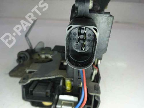 Front right lock AUDI A4 B6 (8E2) 1.9 TDI | BP8111750C97 