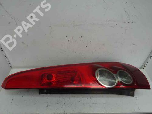 Used Right taillight FORD FIESTA V (JH_, JD_) 1.4 TDCi (68 hp) 8212745