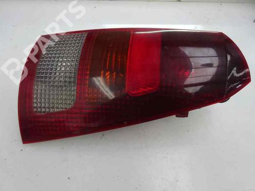 Used Right taillight FORD FOCUS I Turnier (DNW) 1.8 Turbo DI / TDDi (90 hp) 8212747