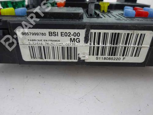Fuse box CITROËN XSARA PICASSO (N68) 1.6 HDi | BP8302006E1 