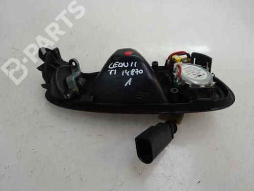 Rear left interior door handle SEAT LEON (1P1) 1.6 TDI | BP8695777I15 