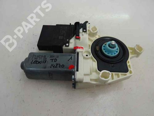 Right rear window motor SEAT LEON (1P1) 1.6 TDI 3C0 | 959 | 704 | E | 2011 | 1