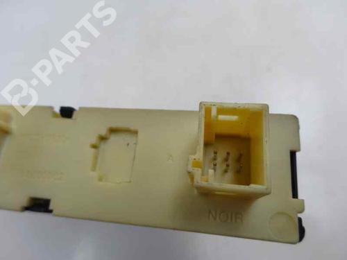 Right front window motor CITROËN C4 I (LC_)  | BP8728807E20 