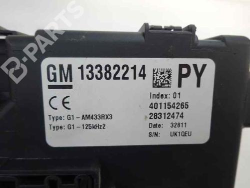 Fuse box OPEL CORSA D (S07) 1.3 CDTI (L08, L68) | BP8833059E1 
