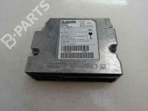Used ECU airbags RENAULT LAGUNA III Grandtour (KT0/1) [2007-2015]  8875322