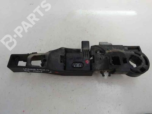 Front right exterior door handle RENAULT LAGUNA III Grandtour (KT0/1) 2.0 dCi (KT07, KT0J, KT14, KT1A, KT1S) (131 hp) 8875387