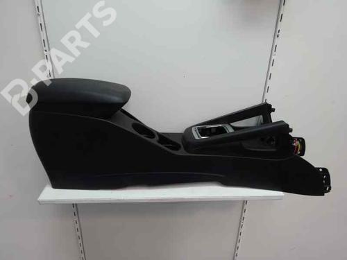 Used Armrest / Center console KIA CEE'D Hatchback (ED) 1.6 CRDi 115 (115 hp) 8924342