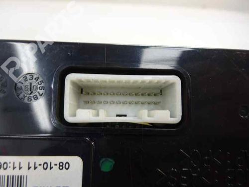 Used Display monitor KIA CEE'D Hatchback (ED) 1.6 CRDi 115 (115 hp) 8936518
