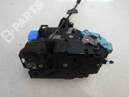 Used Front right lock VW CADDY III Box Body/MPV (2KA, 2KH, 2CA, 2CH) 1.9 TDI (75 hp) 9052201