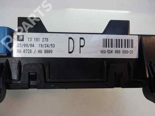 Fuse box OPEL ASTRA H (A04) 1.7 CDTI (L48) | BP9129867E1 