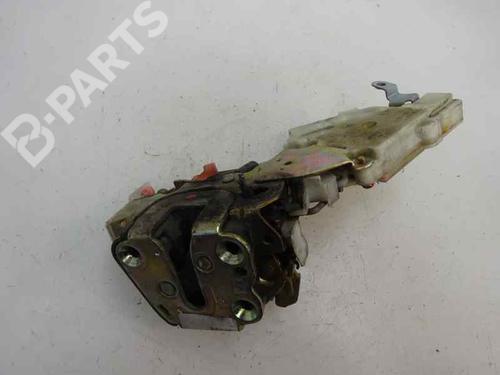 Vergrendeling links achter NISSAN ALMERA TINO (V10) 2.2 dCi (115 hp) 9156963