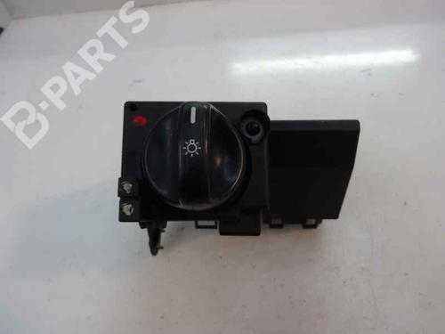 Used Headlight switch MERCEDES-BENZ E-CLASS (W210) E 270 CDI (210.016) (170 hp) 9162218